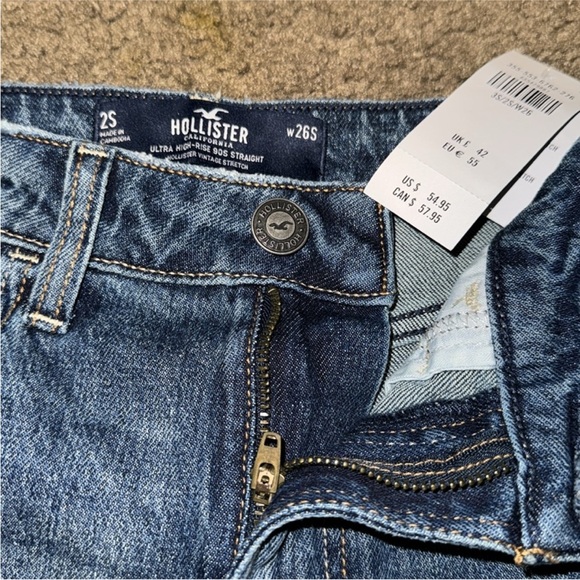 Ultra high rise 90’s straight jeans - Picture 2 of 3
